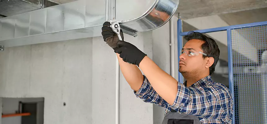 Our Clogged Air Duct Repair Services in Chicago, IL