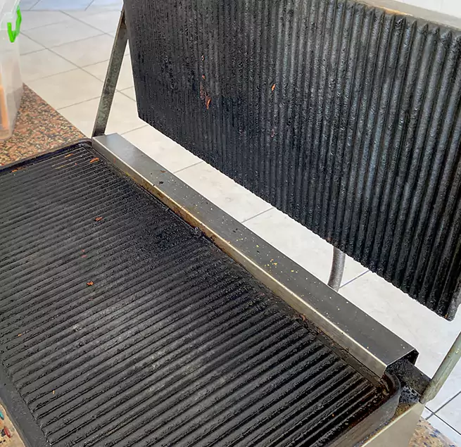 Why Homeowners & Businesses Trust Us in Chicago, IL?